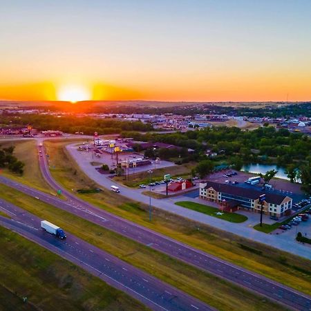 Americinn By Wyndham Ogallala Ngoại thất bức ảnh